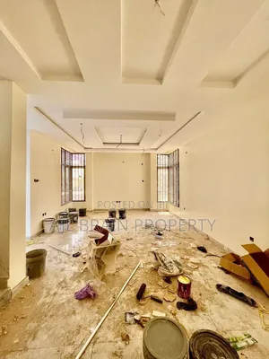 3bdrm Duplex in News Engineering for rent