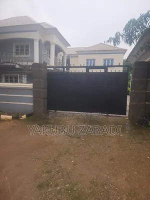 1bdrm Block of Flats in Around  Total, Gaduwa for rent