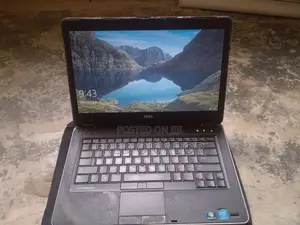 Laptop Dell Latitude E6440 4GB Intel Core i5 HDD 500GB