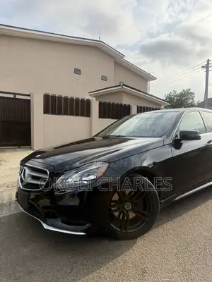 Mercedes-Benz E350 Base 4Matic Sedan AWD (3.5L 6cyl 7A) 2014 Black