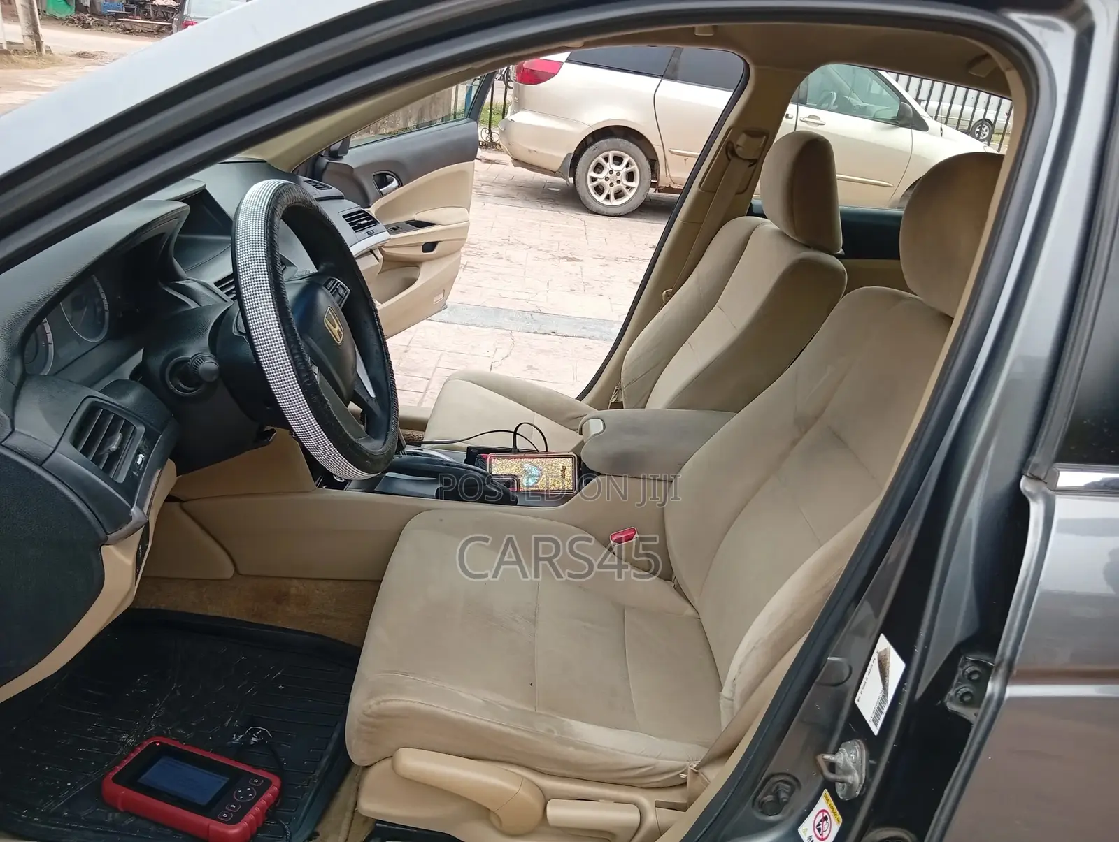 Honda Accord 2012 Gray