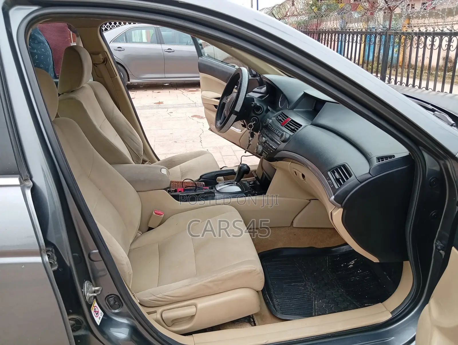 Honda Accord 2012 Gray
