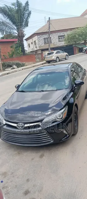 Toyota Camry SE 4dr Sedan (2.5L 4cyl 6A) 2015 Black