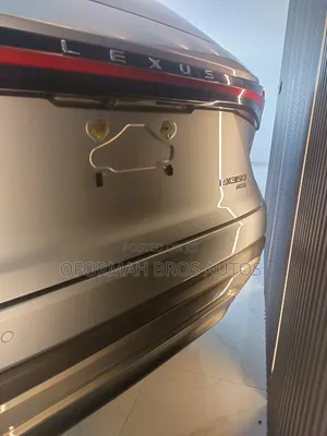 Lexus RX 2025 Silver