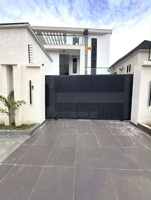 6bdrm Duplex in Apo for sale