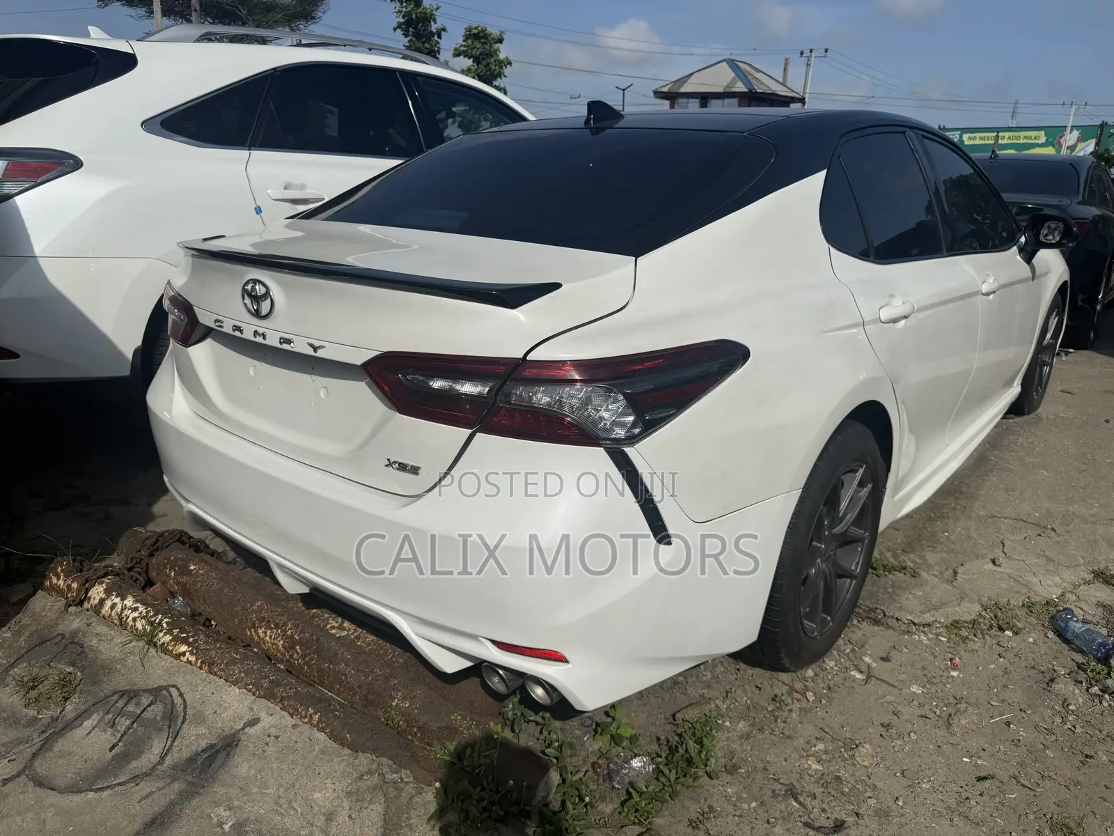 Toyota Camry 2022 White