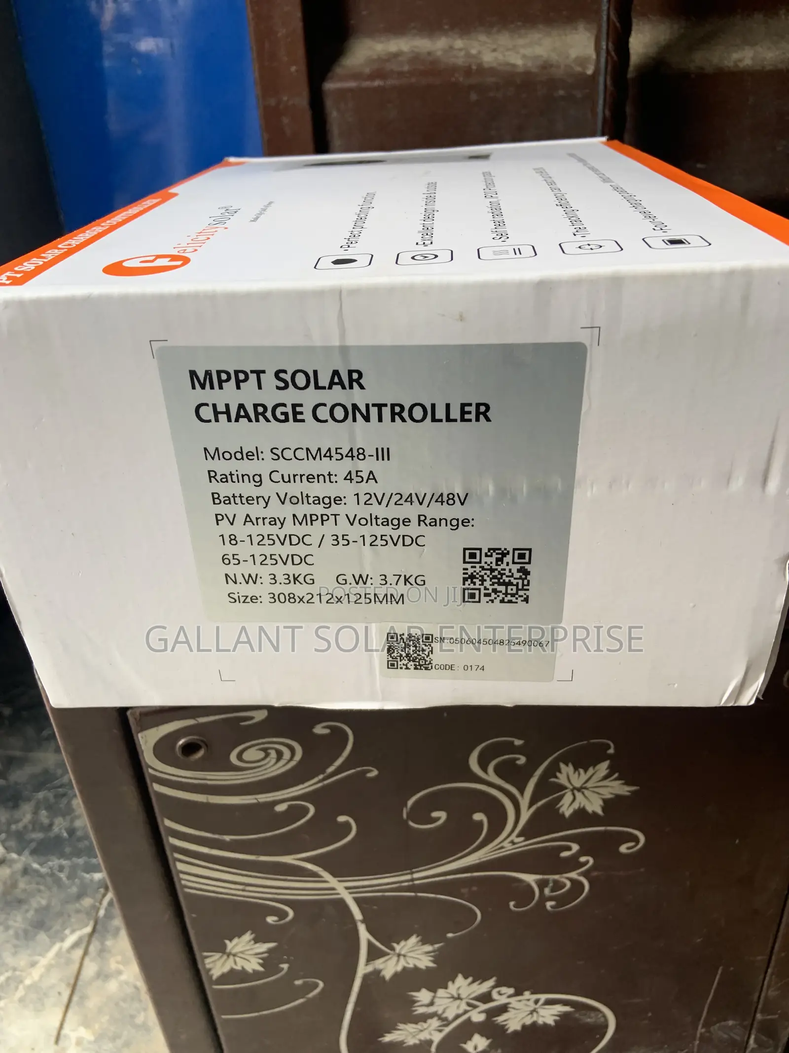 Felicity Solar Charge Controller 45Ah