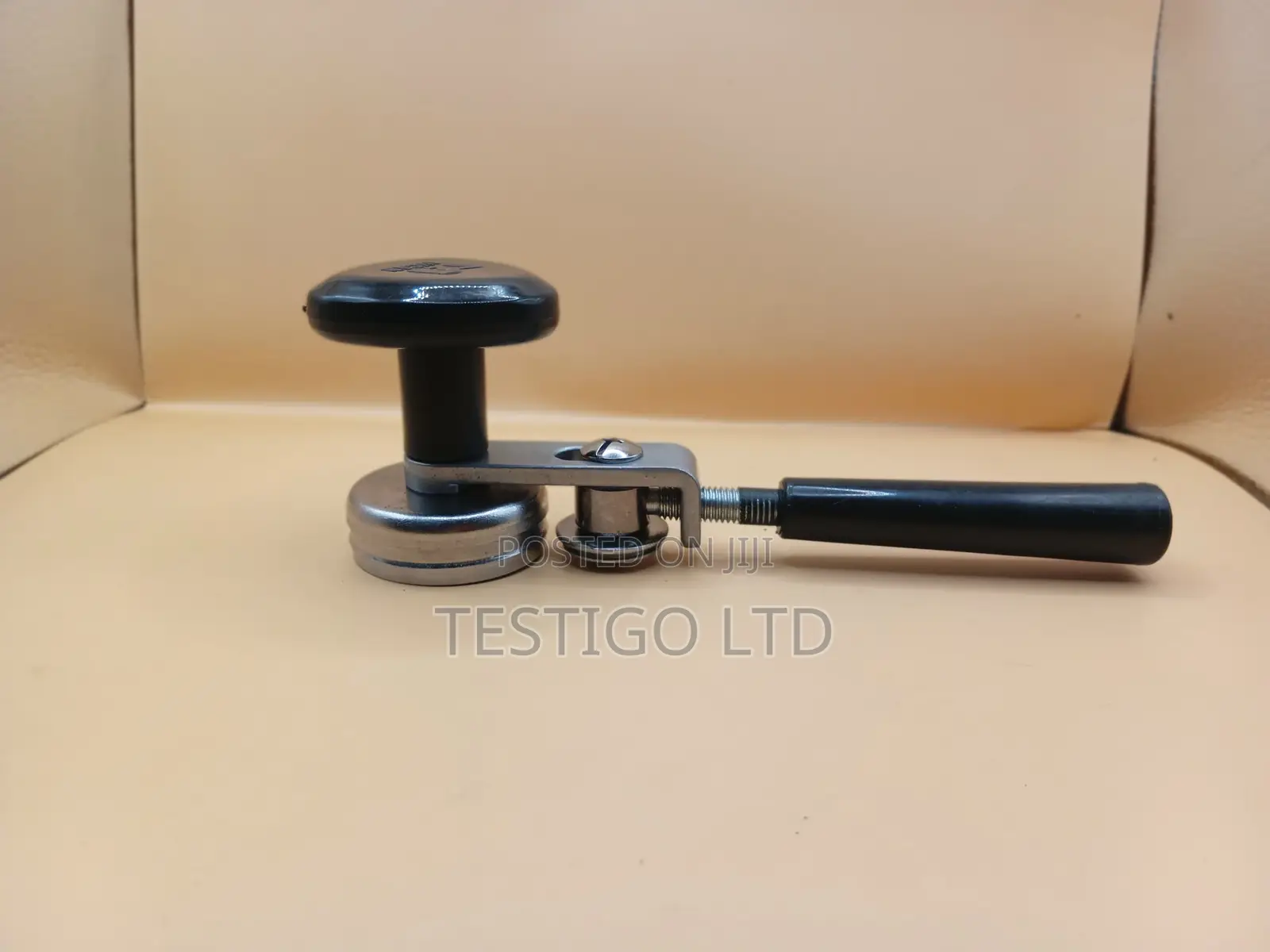 Can Sealer or Sealing Tool