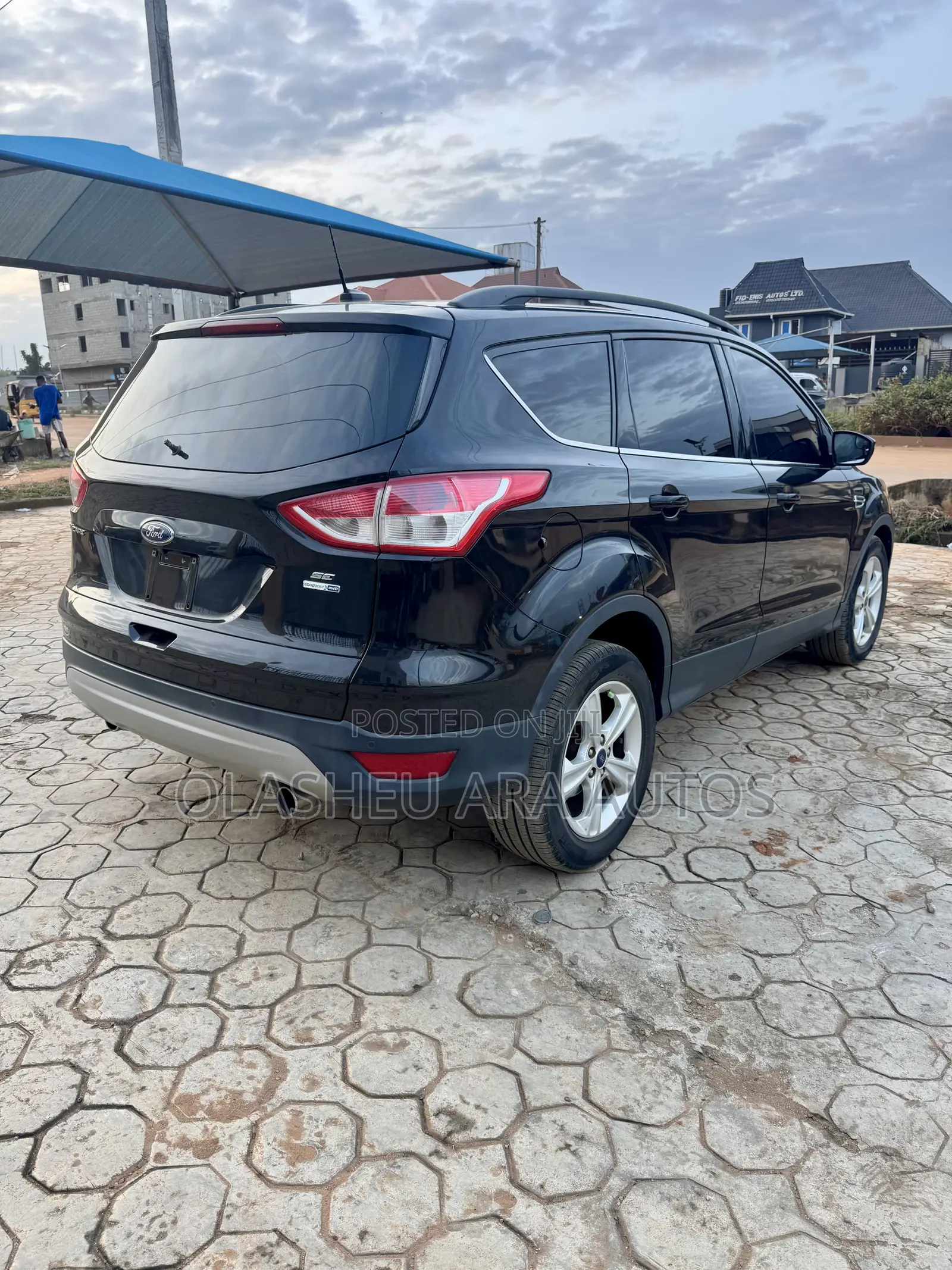 Ford Escape SE FWD 2016 Black