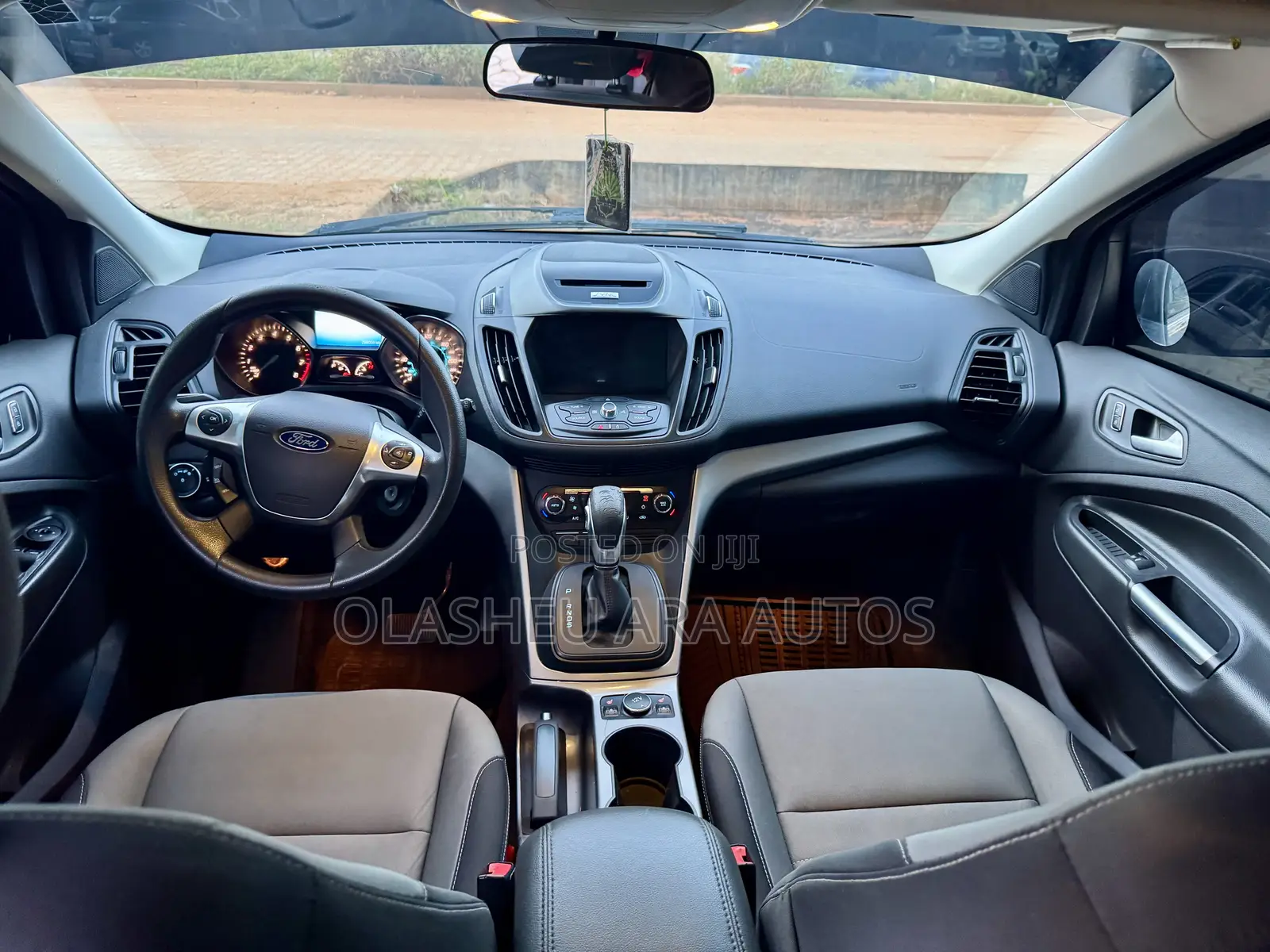 Ford Escape SE FWD 2016 Black