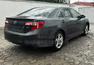 Toyota Camry 2013 Gray