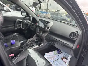 Toyota RAV4 2012 Black