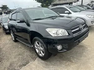 Toyota RAV4 2012 Black