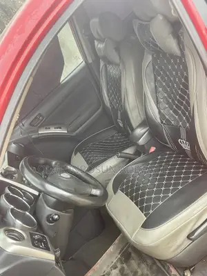 Pontiac Vibe 2005 Red