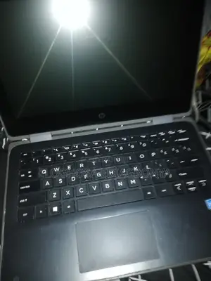 Desktop Computer HP 200 G4 4GB Apple M5 Max HDD+SSD 128GB