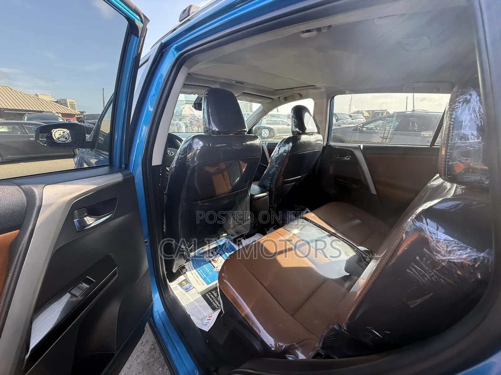 Toyota RAV4 2016 Blue