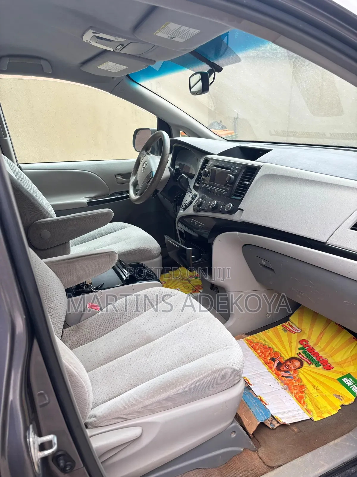 Toyota Sienna 2011 Gray