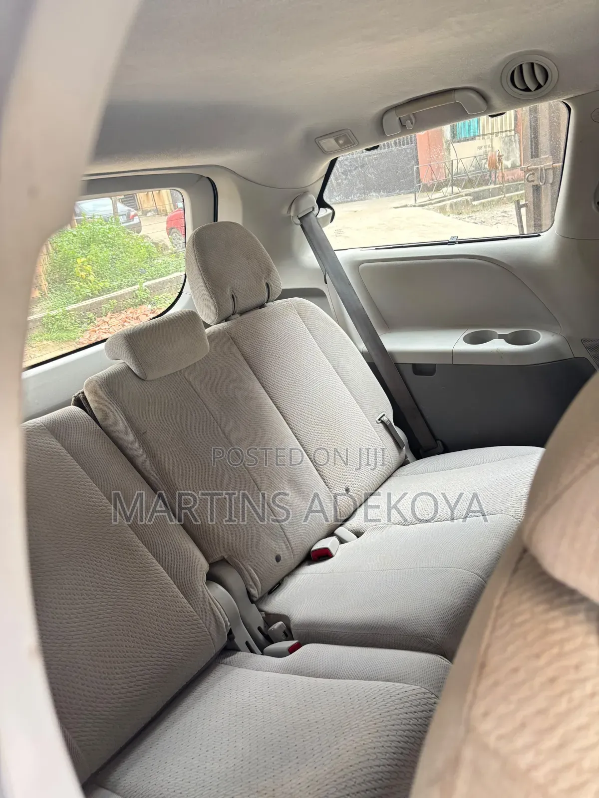Toyota Sienna 2011 Gray