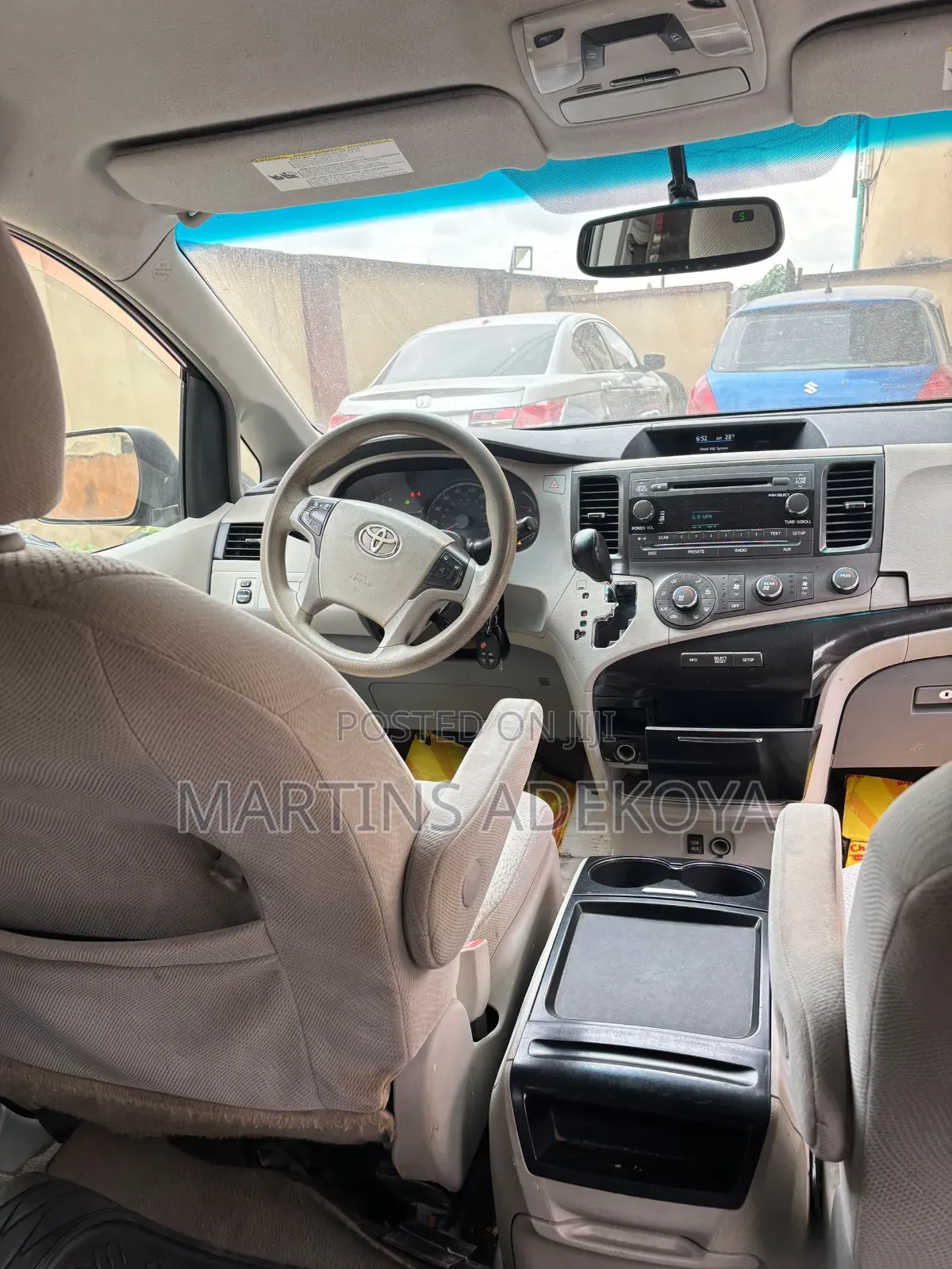 Toyota Sienna 2011 Gray