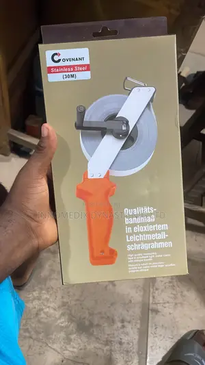 Qualitäts- Bandmaß in Eloxiertem Leichtmetall- Schrägrahmen (3M )