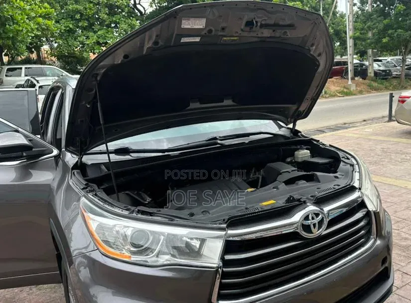 Toyota Highlander 2015 Gray