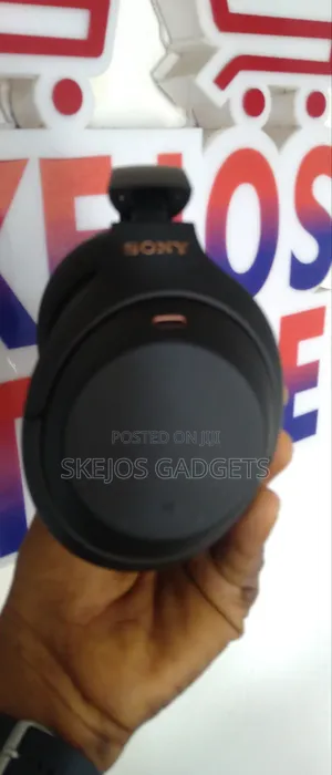 Sony WH-1000XM4 Wireless Noise Cancelling Headphone