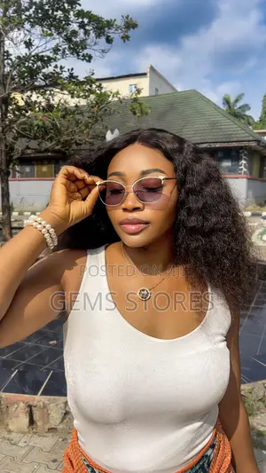Stylish Photochromic Glasses for Women