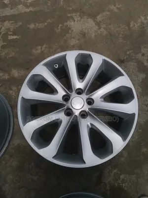 Range Rover Vogue 20 Rim 2018/19 Follow Come