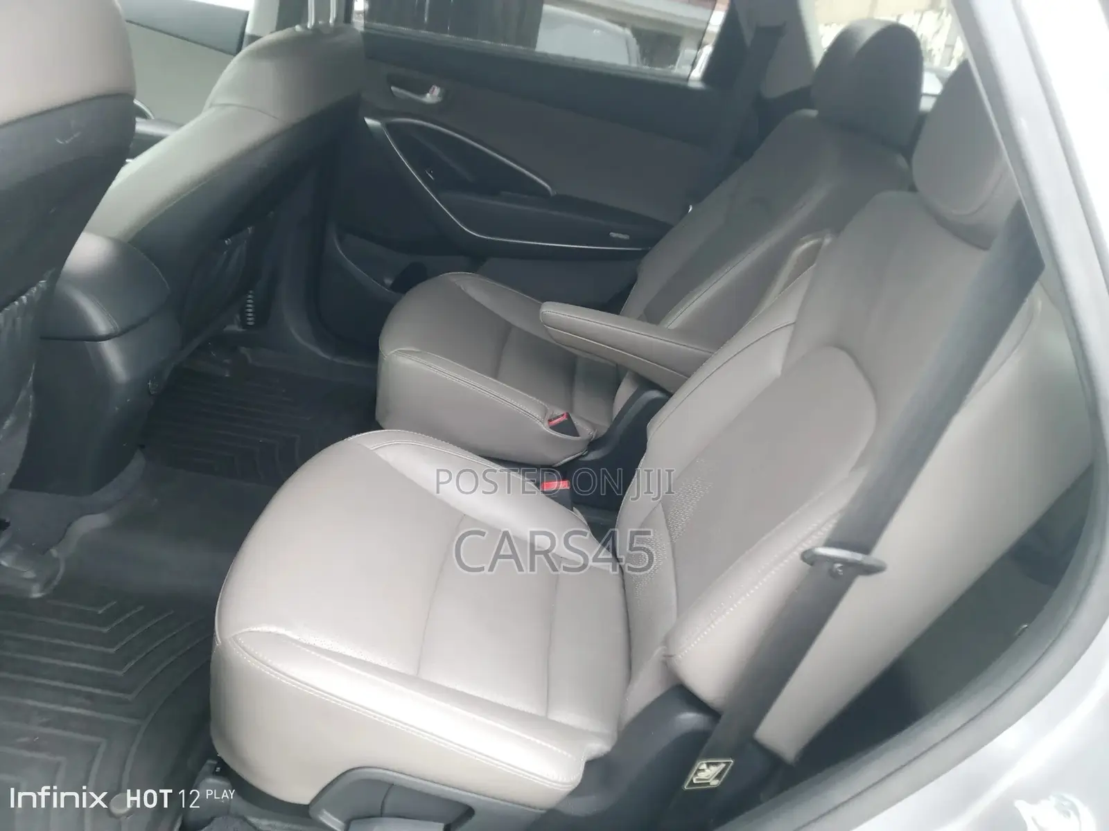 Hyundai Santa Fe 2014 Silver