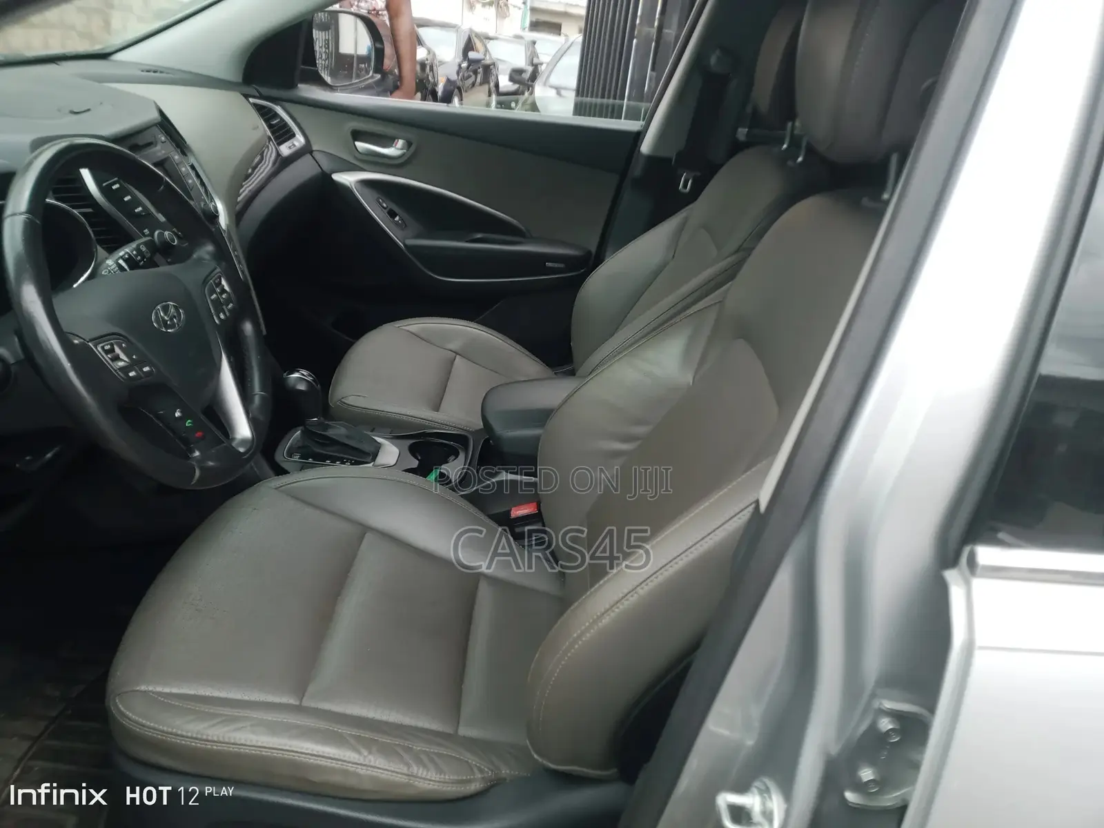 Hyundai Santa Fe 2014 Silver