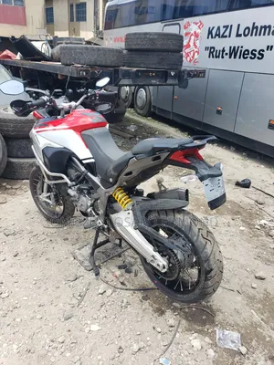 Ducati Multistrada V2 2016 Red