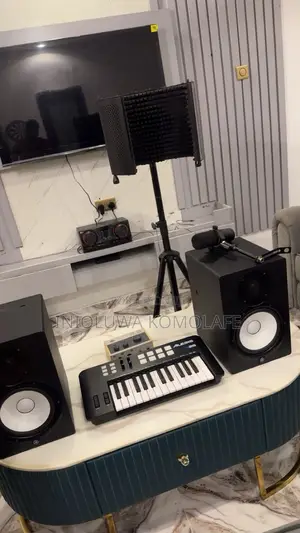 Studio Set