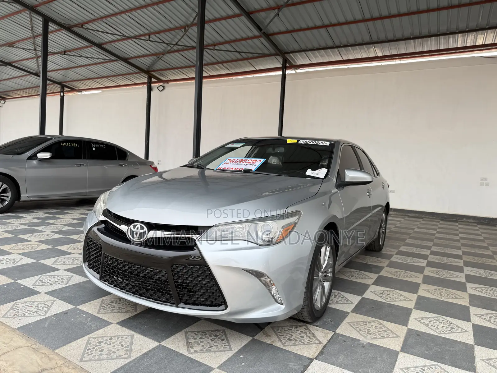 Toyota Camry 2016 Silver