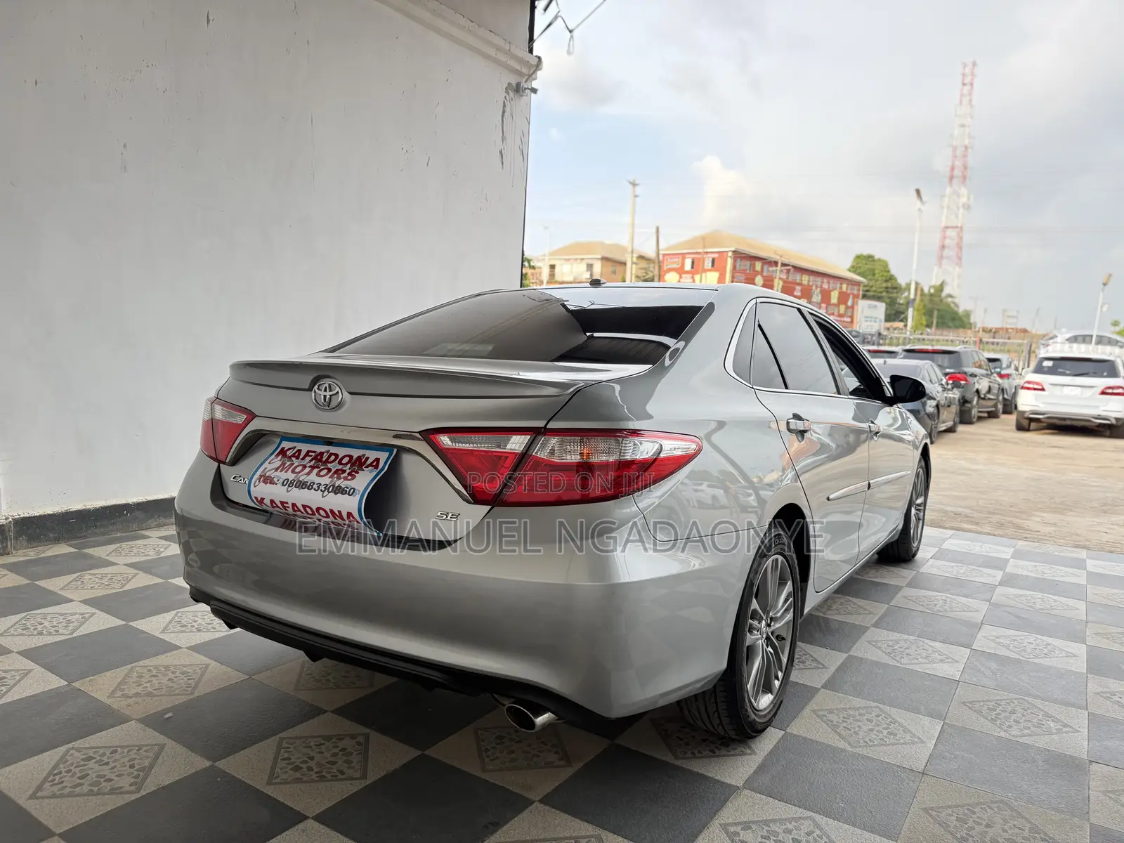 Toyota Camry 2016 Silver