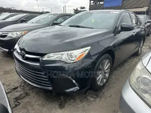 Toyota Camry 2017