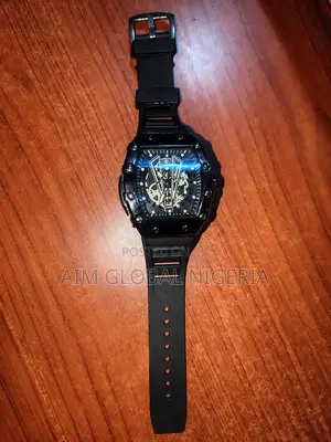 Black Poedagar Chronograph Watch