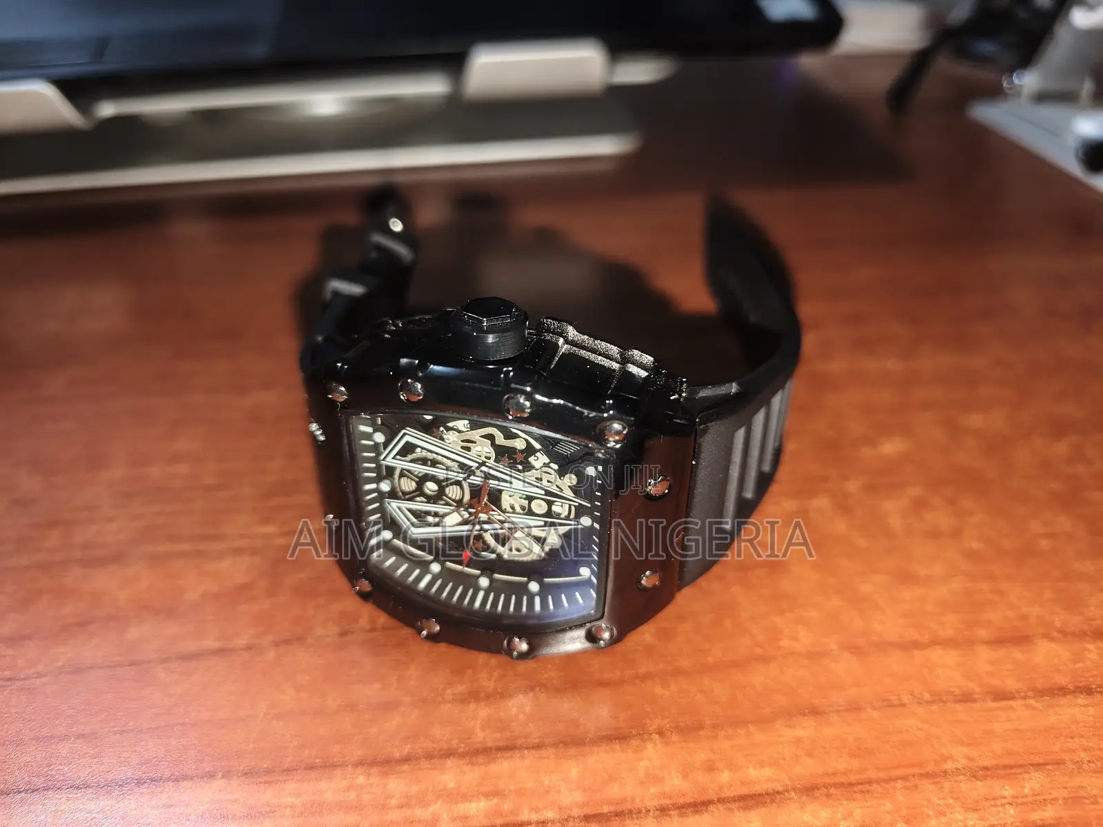 Black Poedagar Chronograph Watch