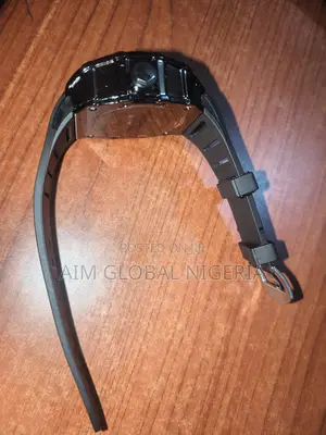 Black Poedagar Chronograph Watch