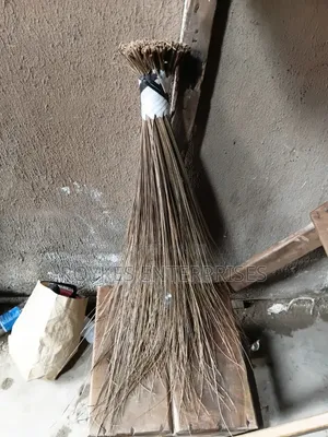 Lawma Broom Without Stick