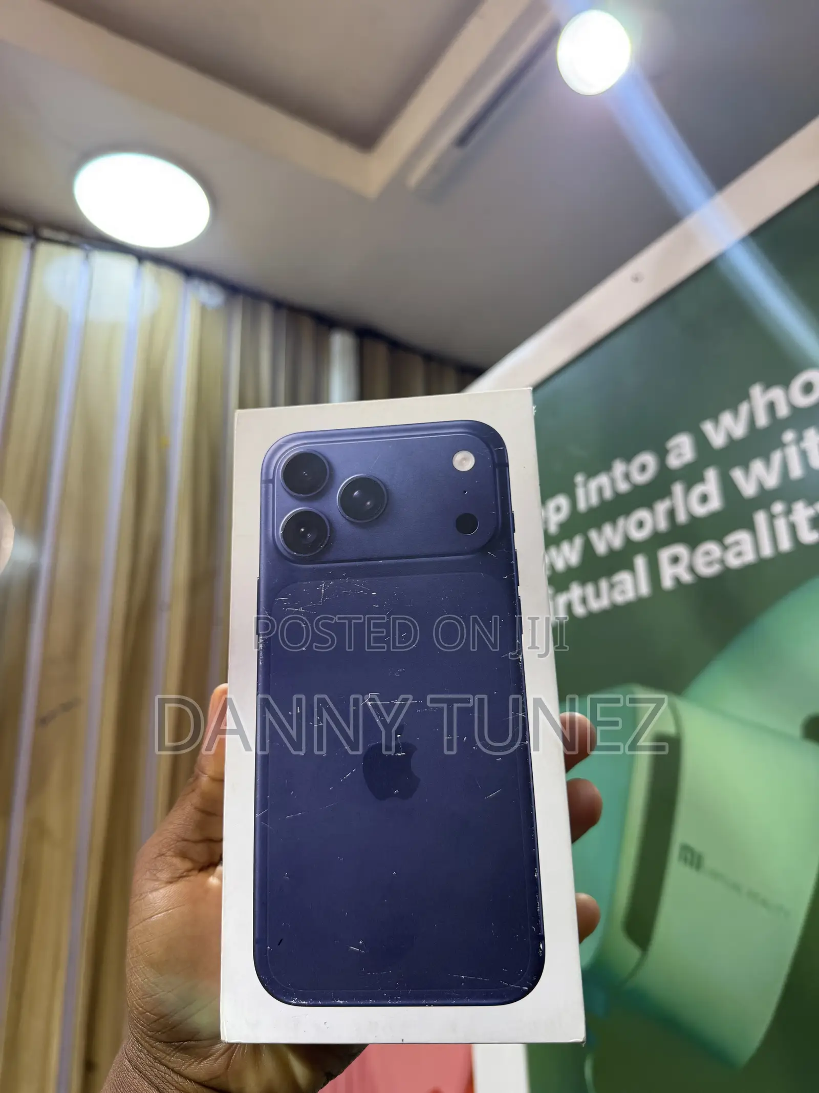 New Apple iPhone 17 Pro Max 256 GB Blue