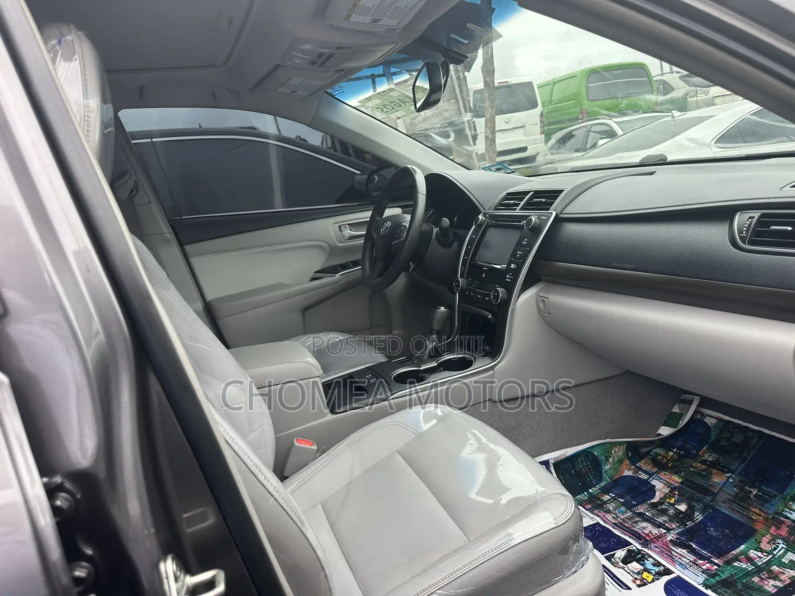 Toyota Camry 2017