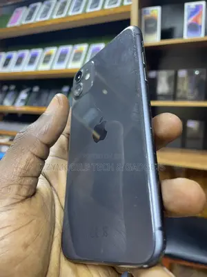 Apple iPhone 11 64 GB Black