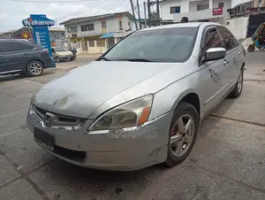 Honda Accord 2003 Silver