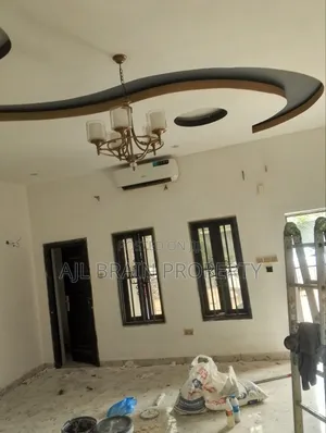 3bdrm Block of Flats in Jahi for rent