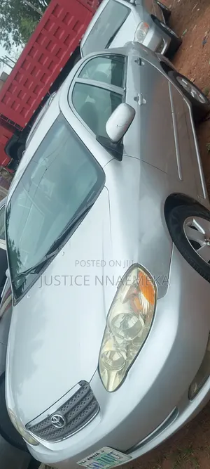 Toyota Corolla 2005 Silver