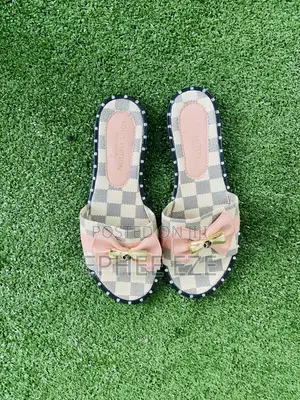 Ladies Slides