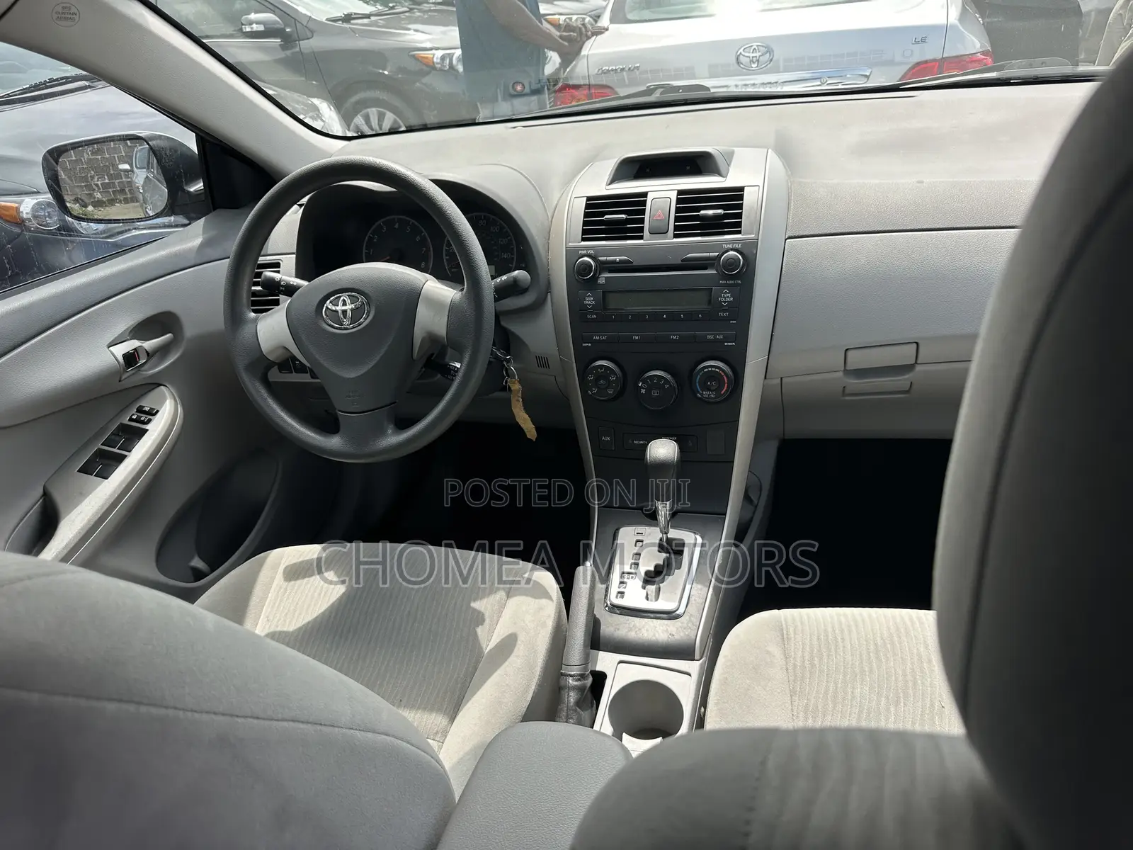 Toyota Corolla 2011 Silver