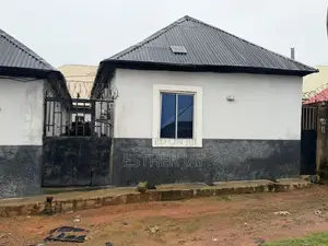 6bdrm Bungalow in Efab Lokogoma for sale
