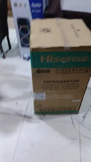 Compact 90L Refrigerator Single Door – Hisense