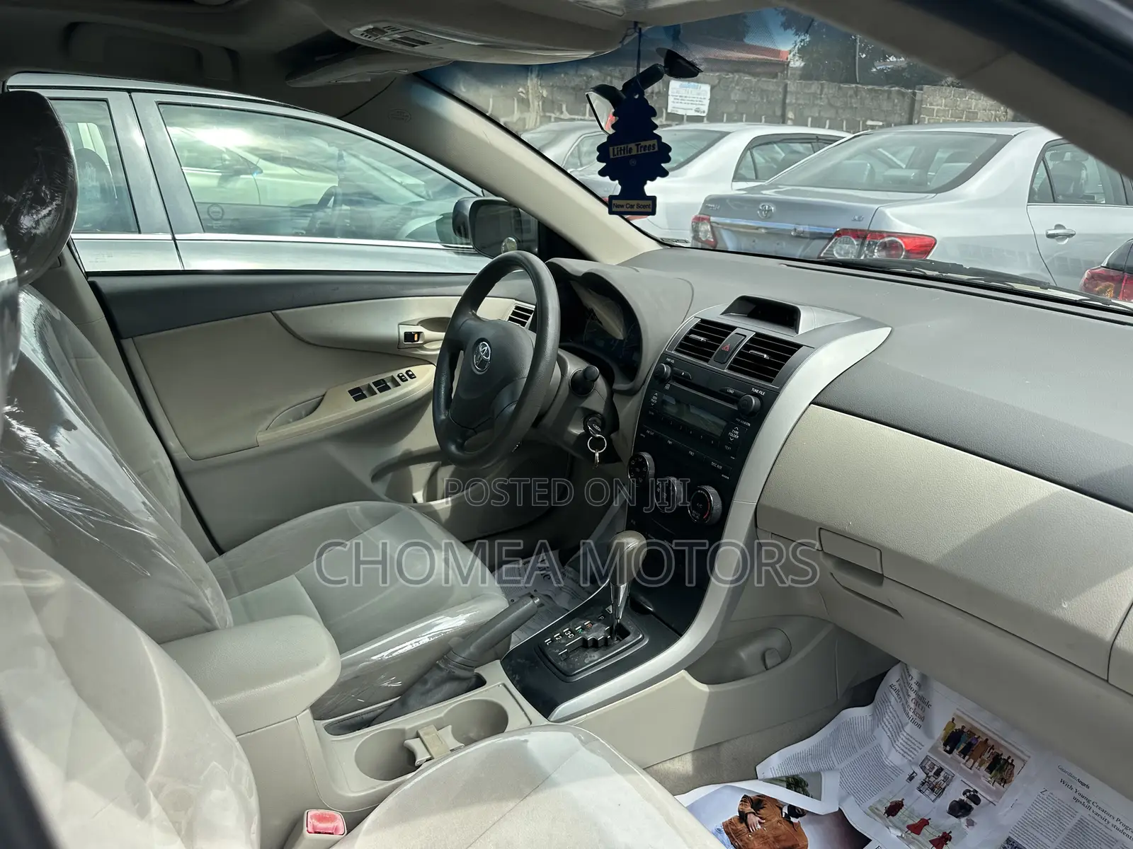 Toyota Corolla 2010 Gold